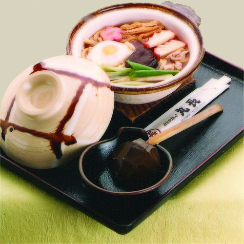 みそ煮込みうどんの季節がやってまいりました。