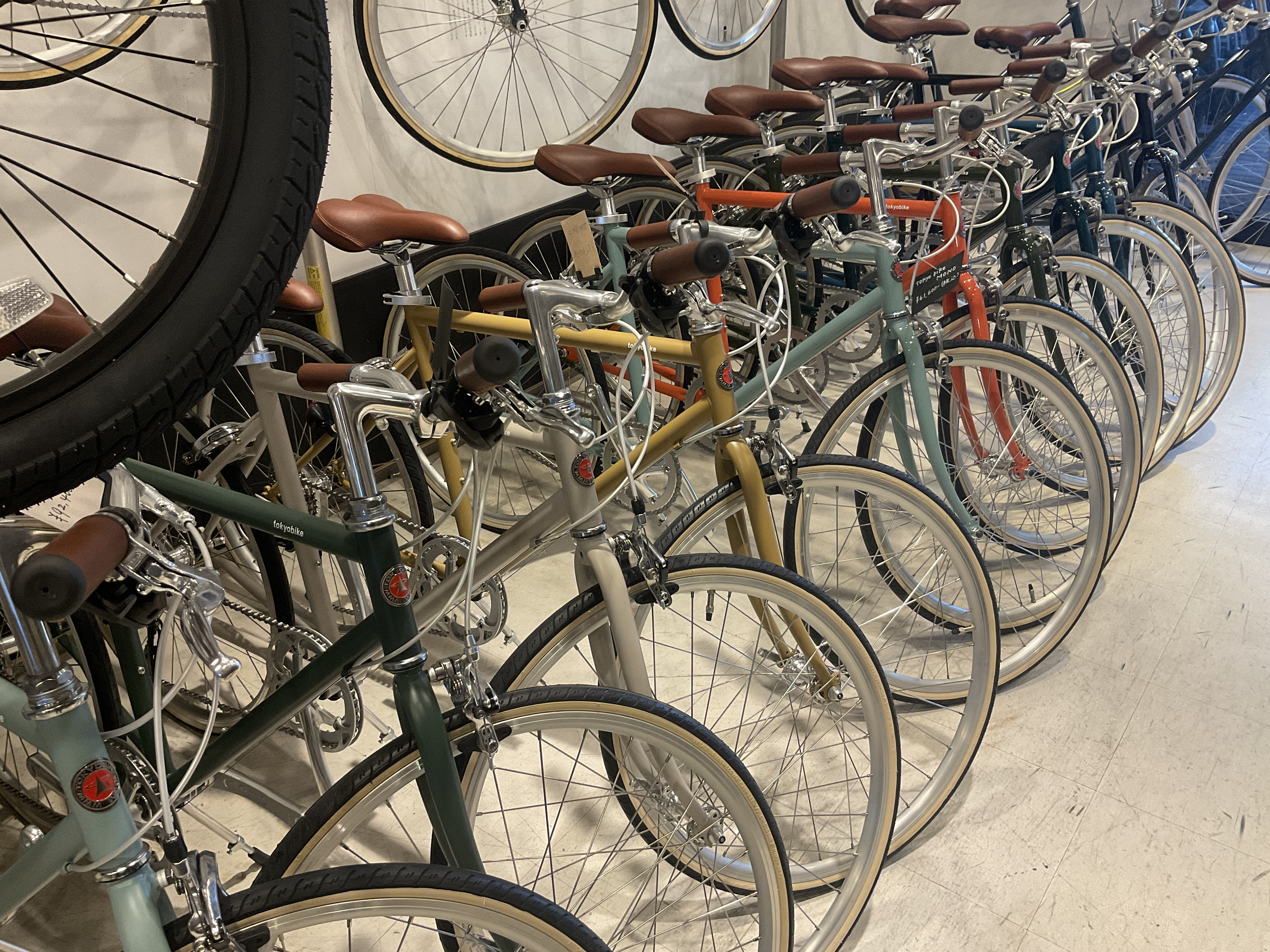 tokyobike 店内展示車種のお知らせ