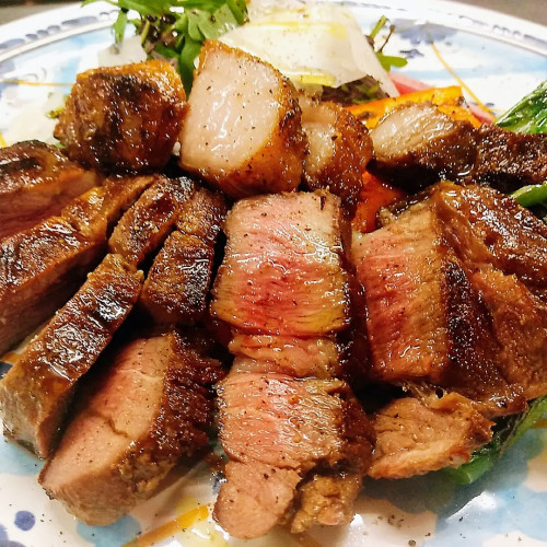 長崎県対馬産イノシシ ロース肉のグリル