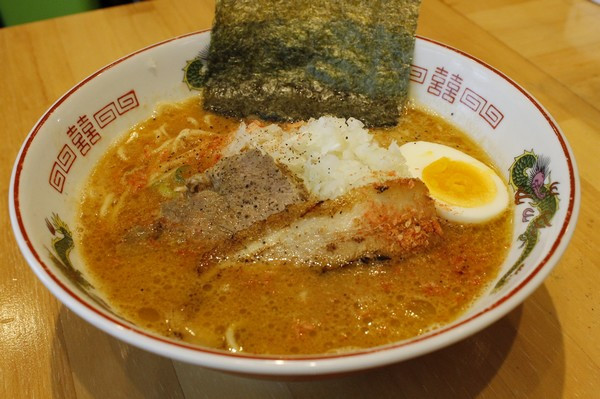 期間限定★とんこつ海老醬油ラーメン