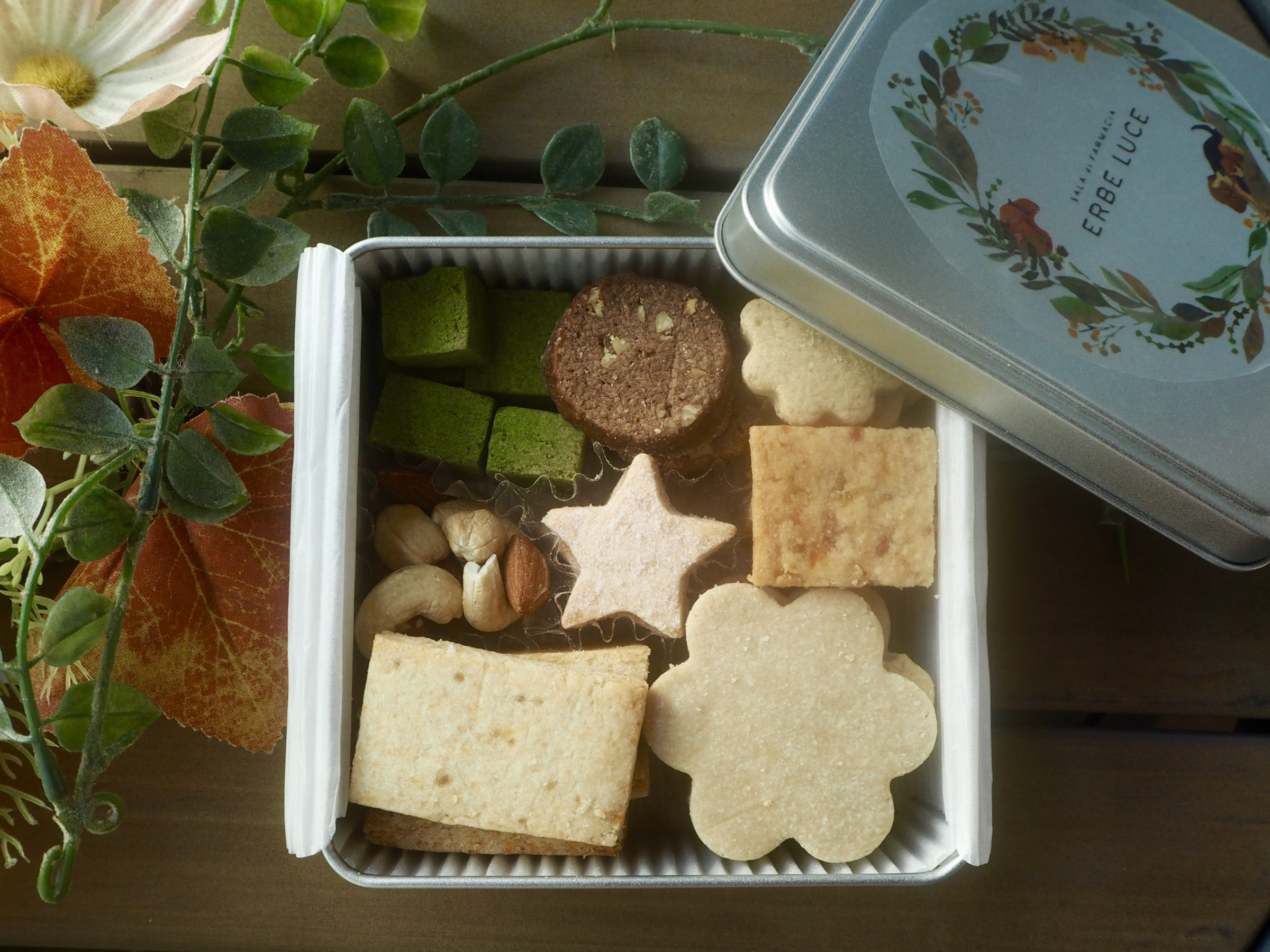 クッキー缶【EC限定】はこちら