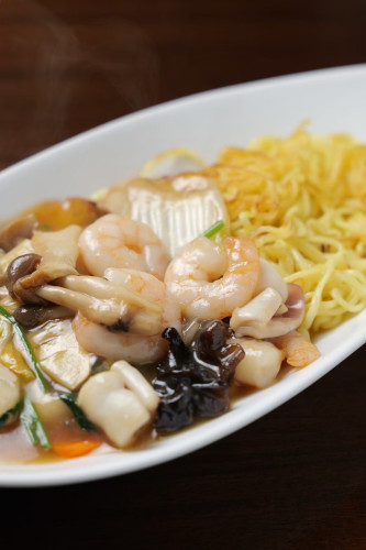 5/1より、あんかけ焼きそばスタート！！！