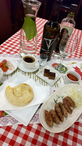 【blog】Serbian Night Vol.Vol.102《Ćevapčići(チェヴァプチチ) / 肉団子のグリルで、がっつりブランチ&ランチ》
