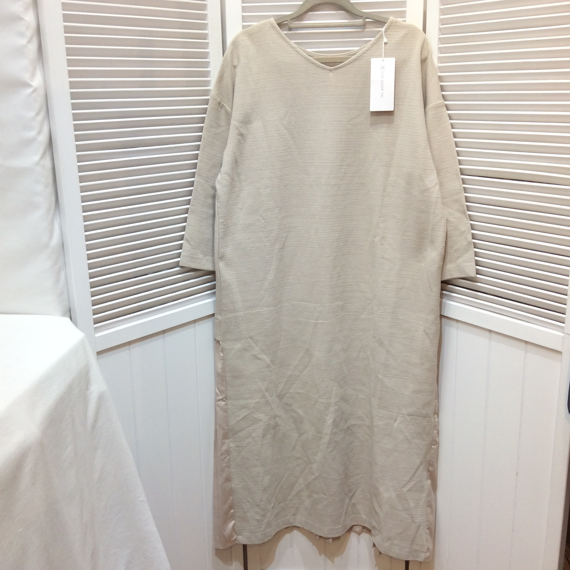 未使用 THE SHOP TK /ワールド ワンピース L アイボリー