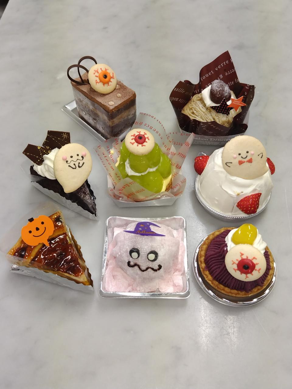 本日限定　ハロウィンケーキ　販売中