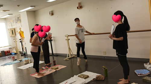トゥ・シューズを履きたい大人の方のための特別講習会