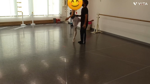 VideoCapture_20250828-215407.jpg