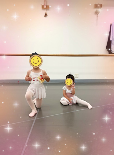 幼児クラス　出席カードがいっぱいになったご褒美のクマさんマドレーヌと一緒に