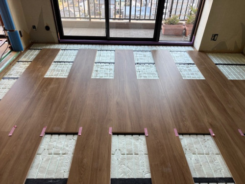 フローリング貼替の割付