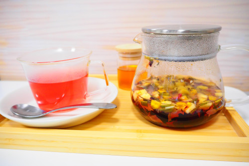 信州りんごと桃の桜ティー