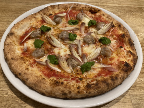 10月の定休日と営業開始時刻変更のお知らせ