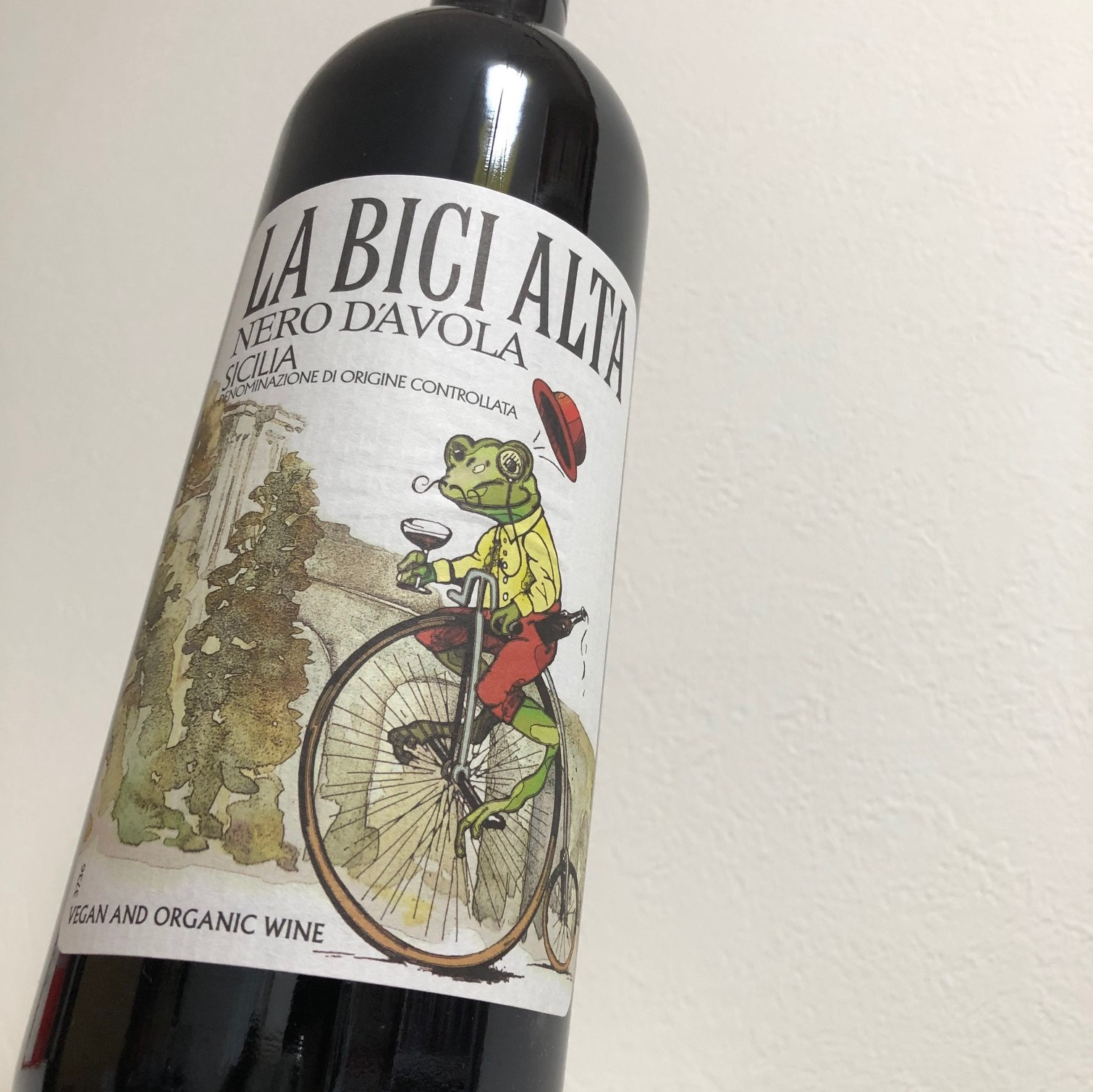 カンティーナ・サン・マルコ ラ ビーチ アルタ ネロ・ダーヴォラ DOC