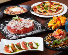 Dining IZAKAYA てぃーだんぶい