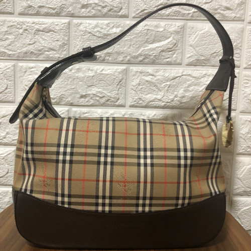 バーバリー ハンドバッグ 買取ました! ウエストヴィレッジ梅屋敷店
