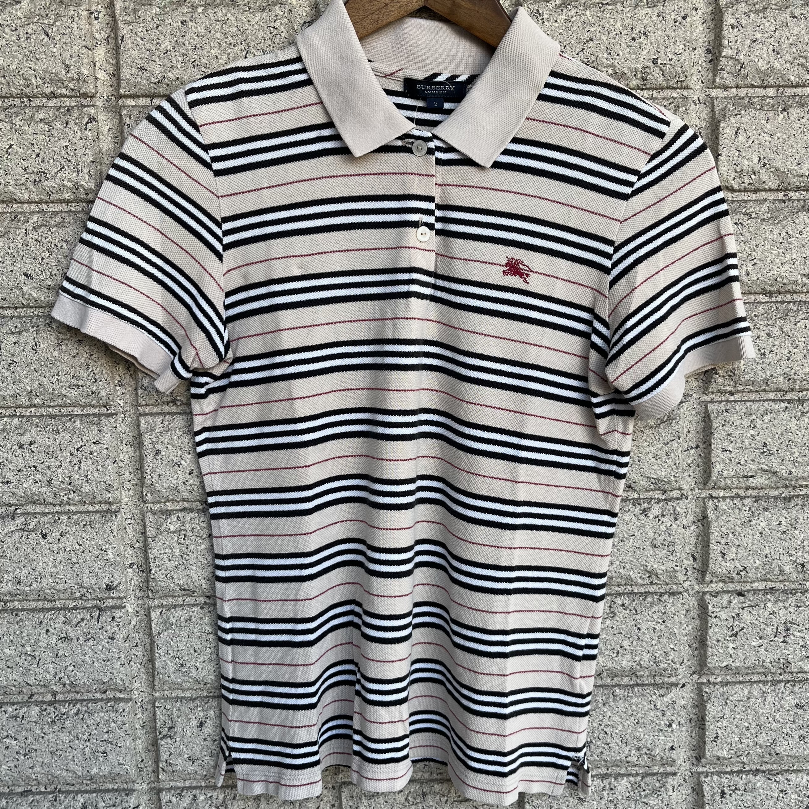 🎠BERBERRYのレディースポロシャツです👚 わがままビンテージ雑色店🫧