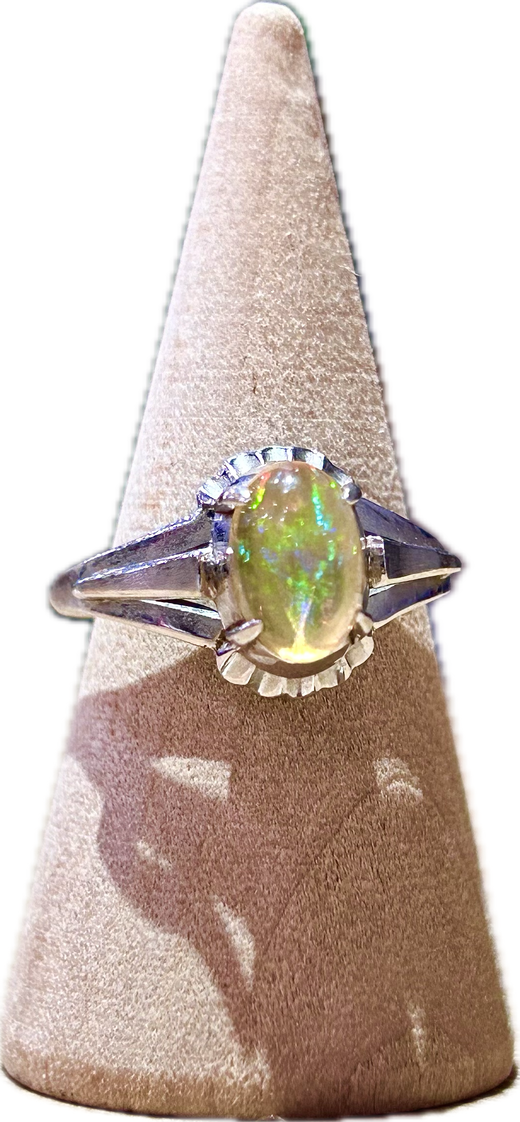 K14WG/3.0g(オパール含)リング買取致しました✨ウエストヴィレッジ梅屋敷店