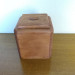 卓上に放置しがちな小物を収納するための木製の箱物を設計試作し、製品例に追加しました。