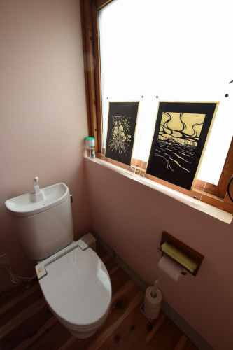 toilet5.jpg