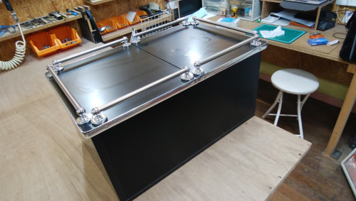 ギガファイブスター専用コンソールテーブル　純正保冷庫付車用