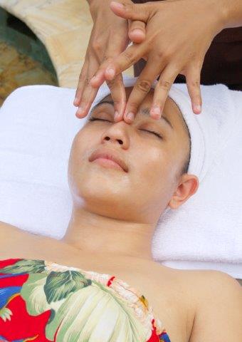 リラクゼーション・フェイシャル70分（Relaxation Facial massage 70min.)