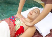 美ボディ＆バストメイク　110分（Breast lift and body line makeup massage）