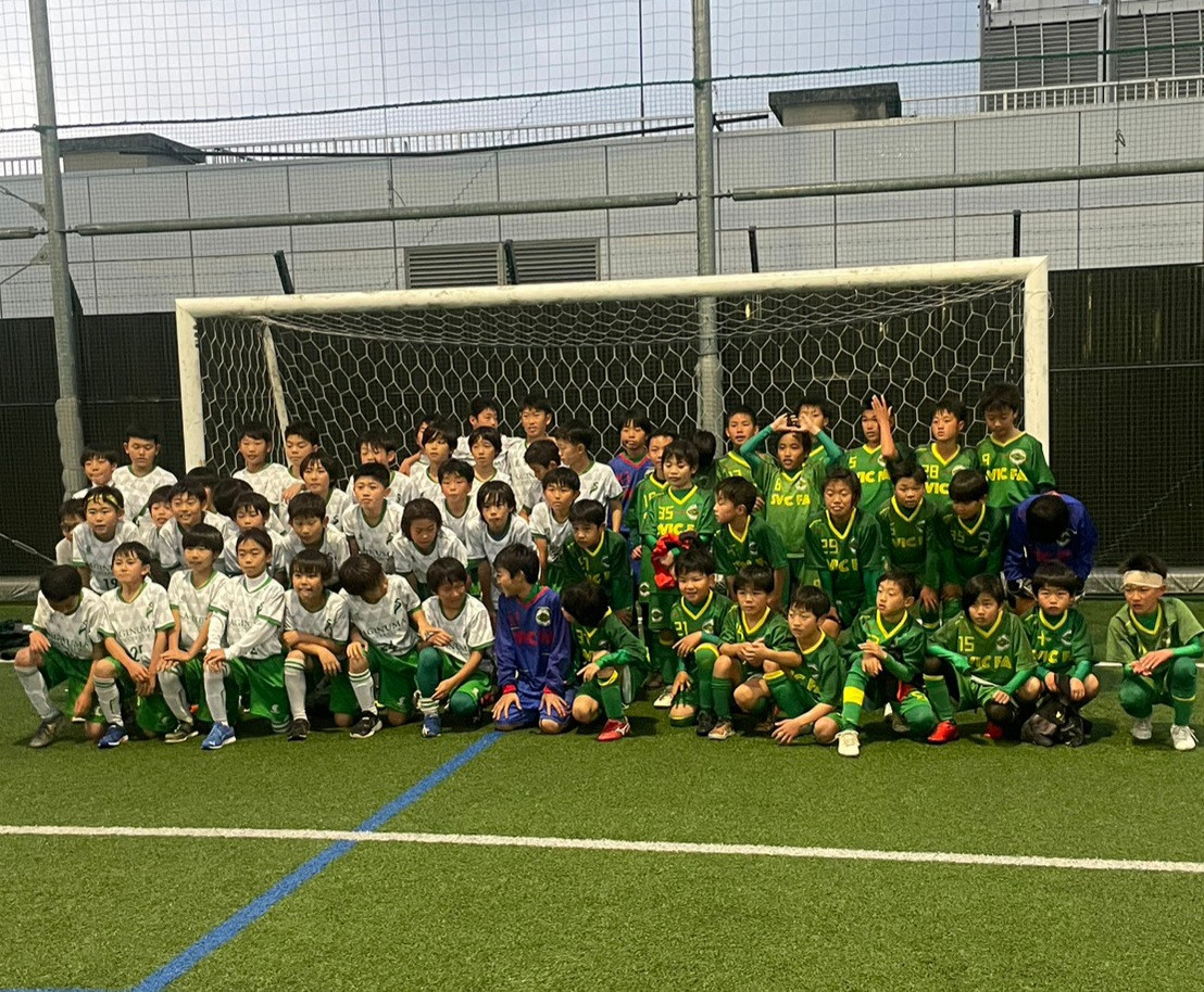 2023.3 さぎぬまＳＣと集合写真.jpg