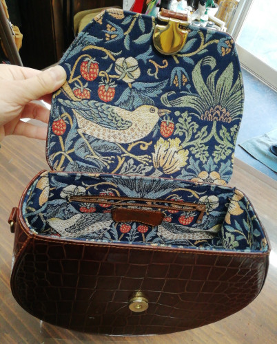 FURLA ヴィンテージバッグ内装交換