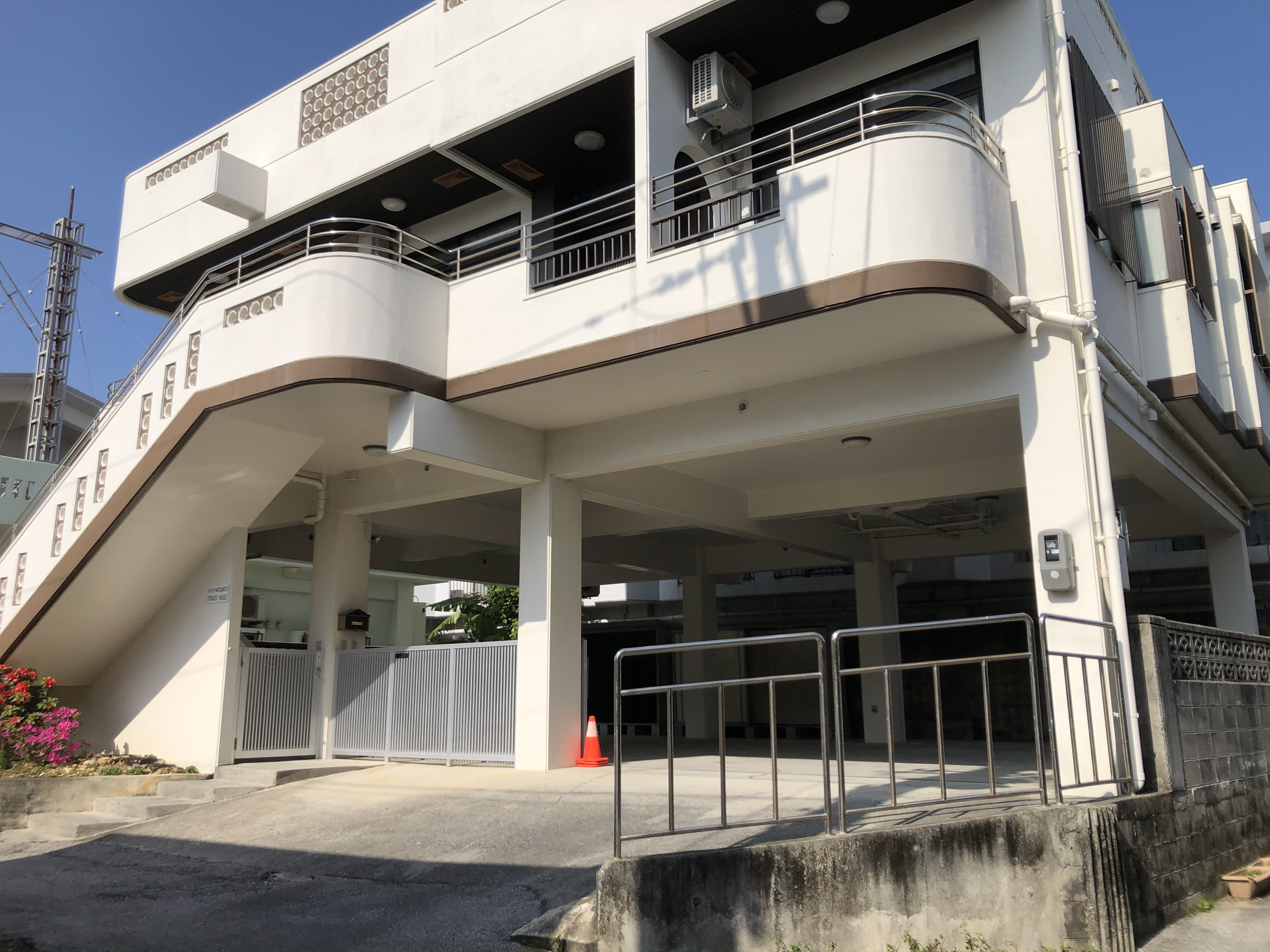 Itokazu House