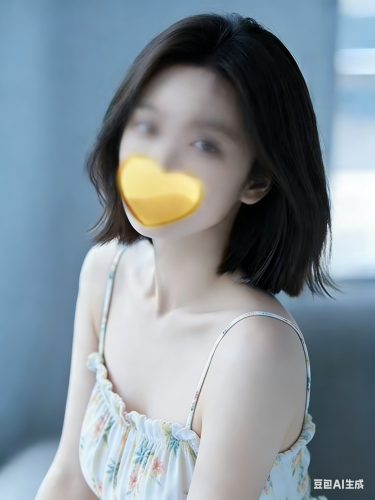 NEW 大人気モエちゃん本日入店!(出勤:日・月・木・金・土)