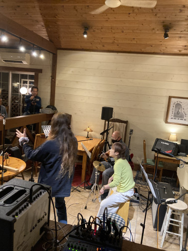 12月20日(土)18:00オープンマイク開催❗️