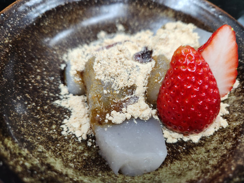 そば粉のくずもち