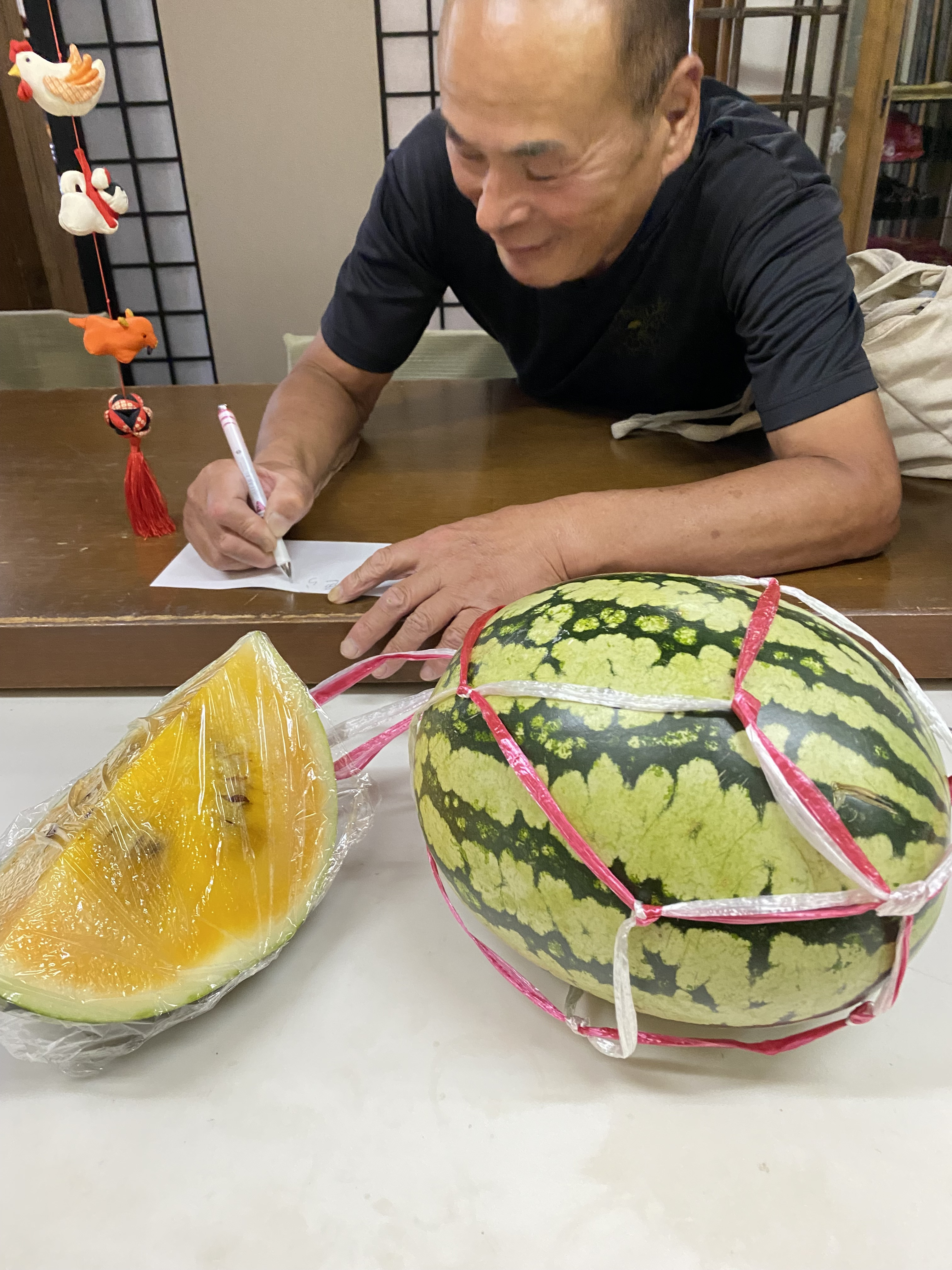黄色いスイカ