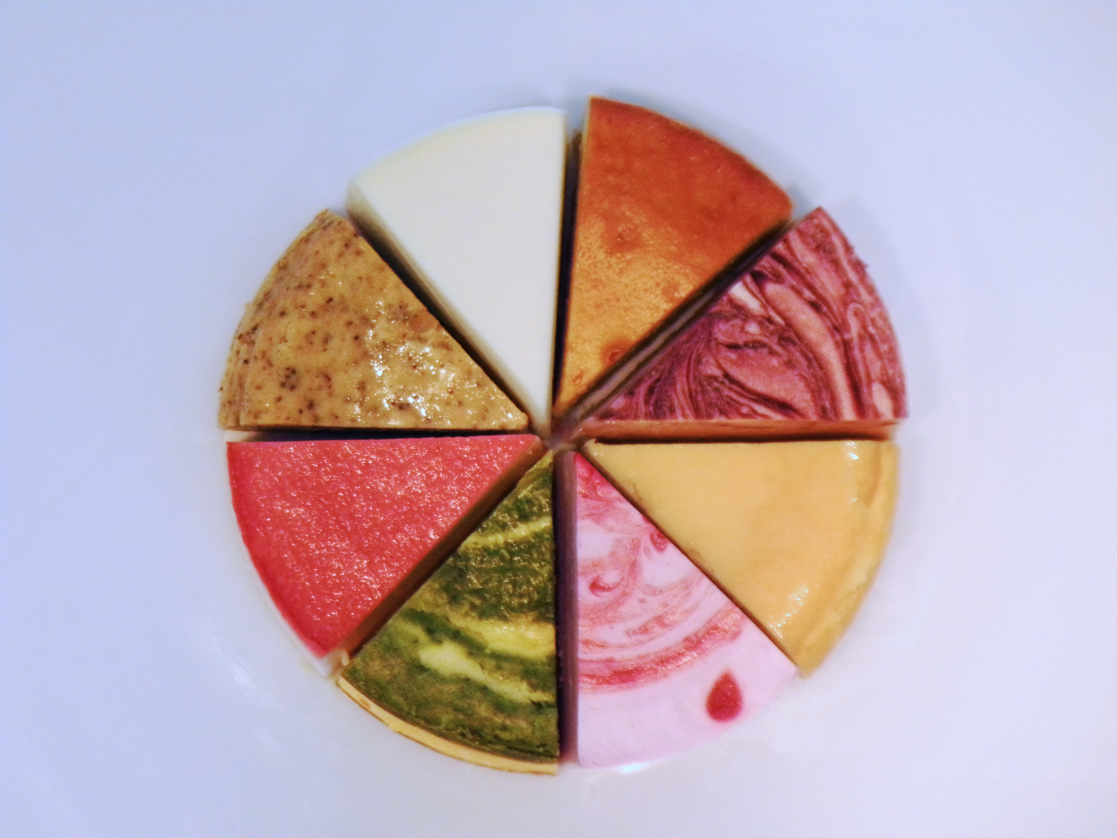 年末特別企画 4日間 8種のチーズケーキ販売!