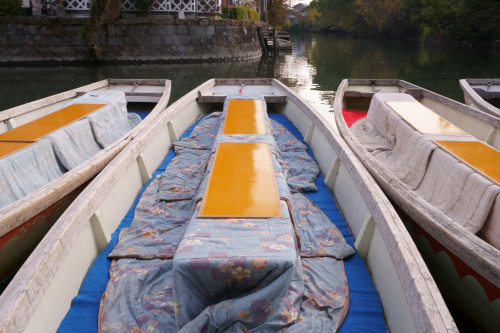 冬季限定のコタツ舟