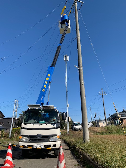 令和2年8月～10月　湯沢市防災無線塔用電源引込工事