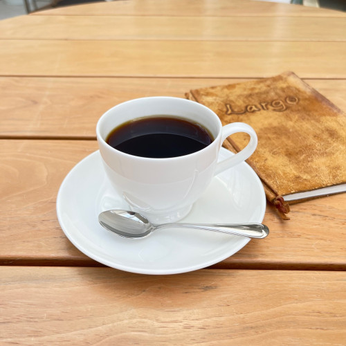 カフェスペース営業しています