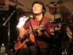 口石和人.jpg
