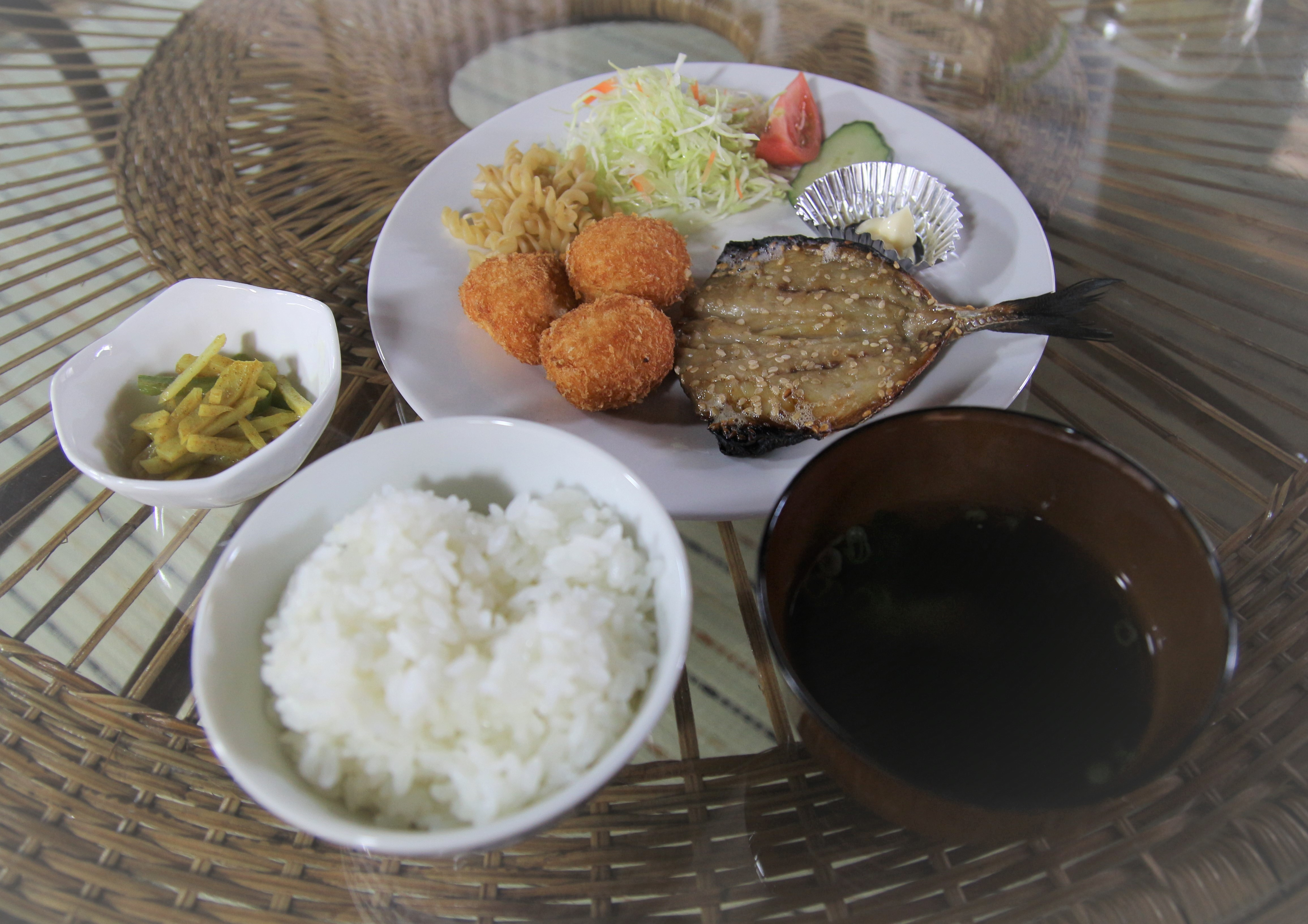 凪定食4.jpg
