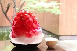 【8月の夏季休暇です】
