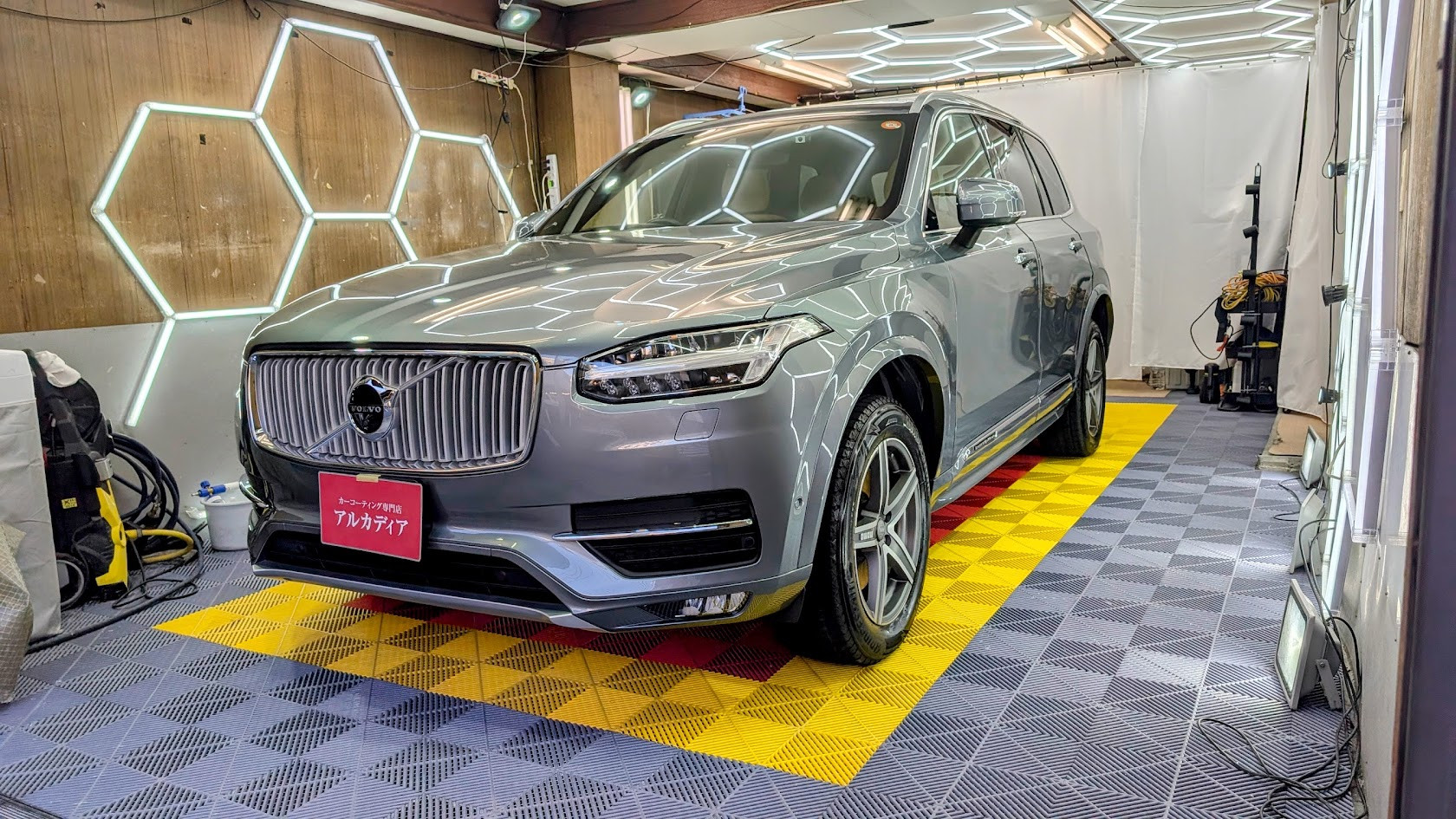 ボルボ・XC90(経年車コース) エシュロン親水コーティング 埼玉県和光市からお越しいただきました