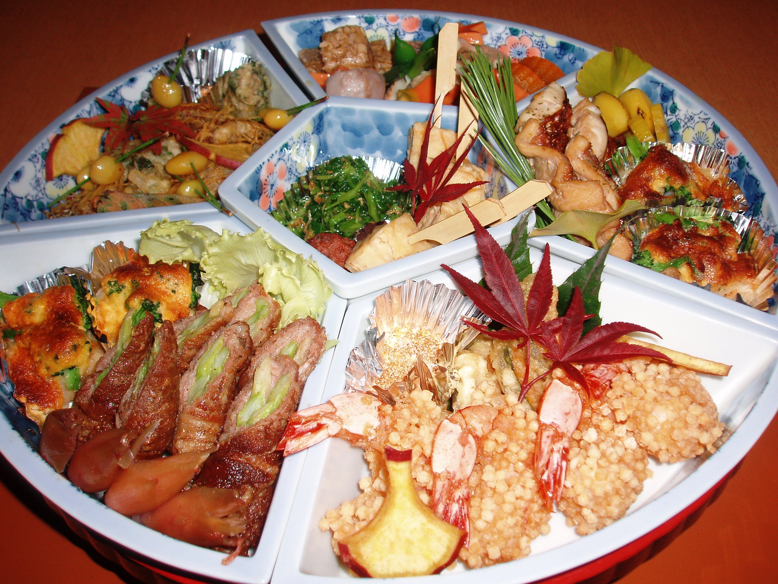 ご家庭の食卓でも喜久屋のお料理を楽しめます。