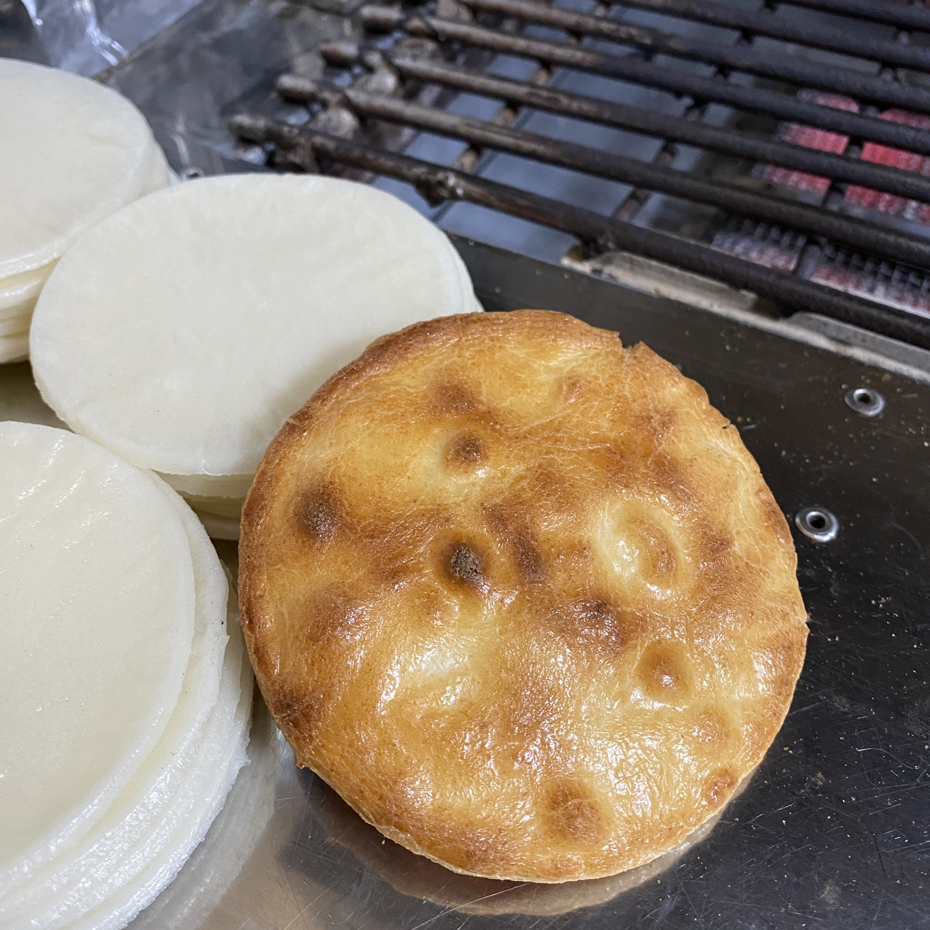 28日(日)手焼きせんべい体験