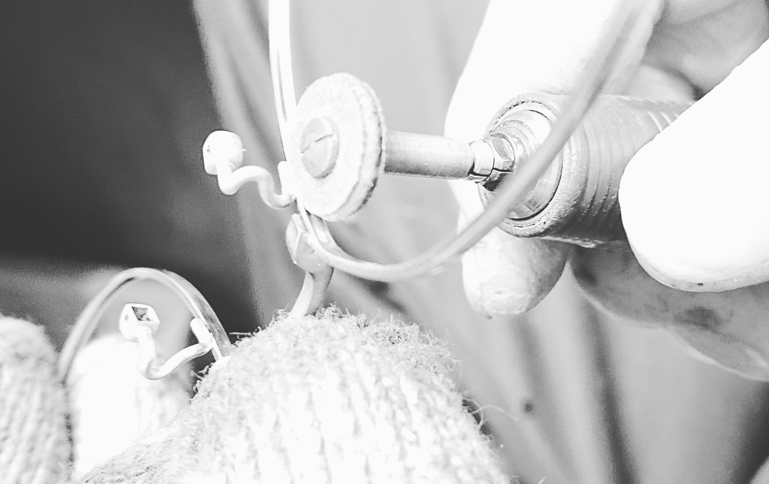 リム内側研磨　見えない部分にも