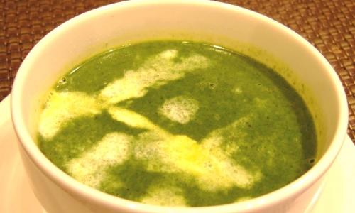 大人気の『ほうれん草スープ』  一度食べたらリピート確実！