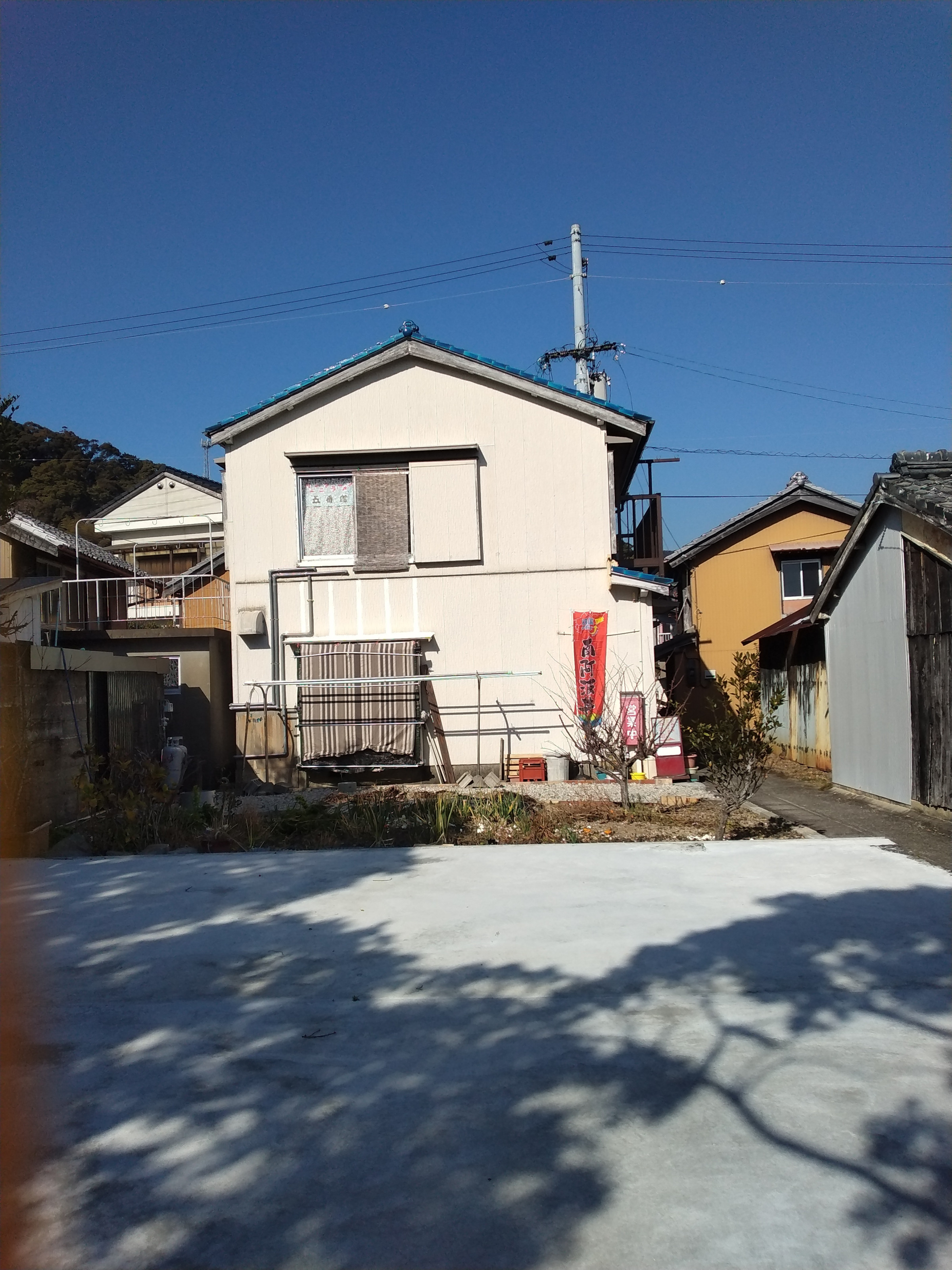2026年1月撮影。由岐店外観①