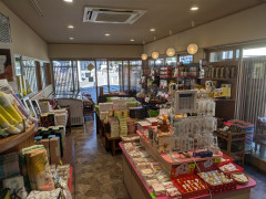 店内2.jpg