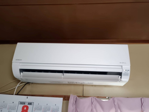 日立室内小さい.JPG