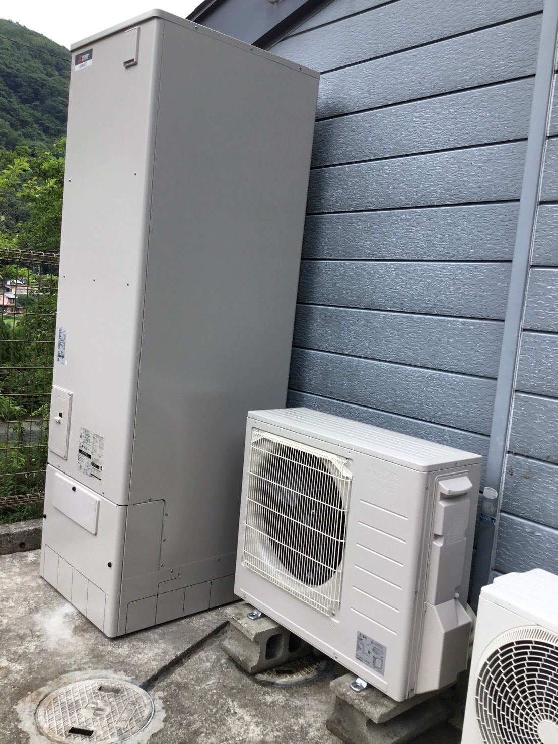 ２０２６省エネキャンペーンで高効率エコキュートには１０万円の補助金が貰えます、また四電エナジーでは昼エコキャンペーンで只今２万円のキャッシュバックが貰えます、エ