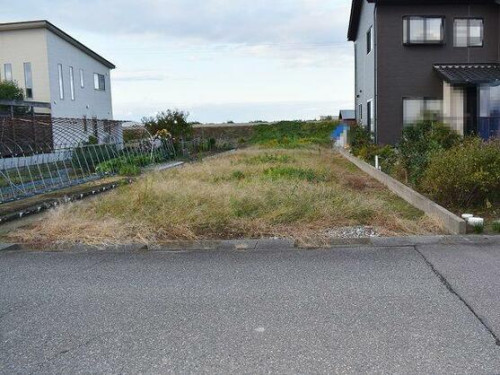 河北郡津幡町 字川尻（本津幡駅） 住宅用地