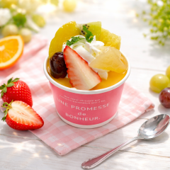 バニラフルーツカップ　１ケ４５０円(税込486円)